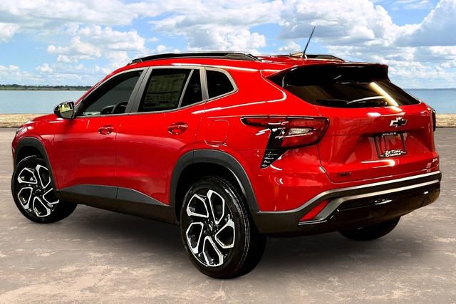 New 2026 Chevrolet Trax RS w/ Driver Confidence Package image 3