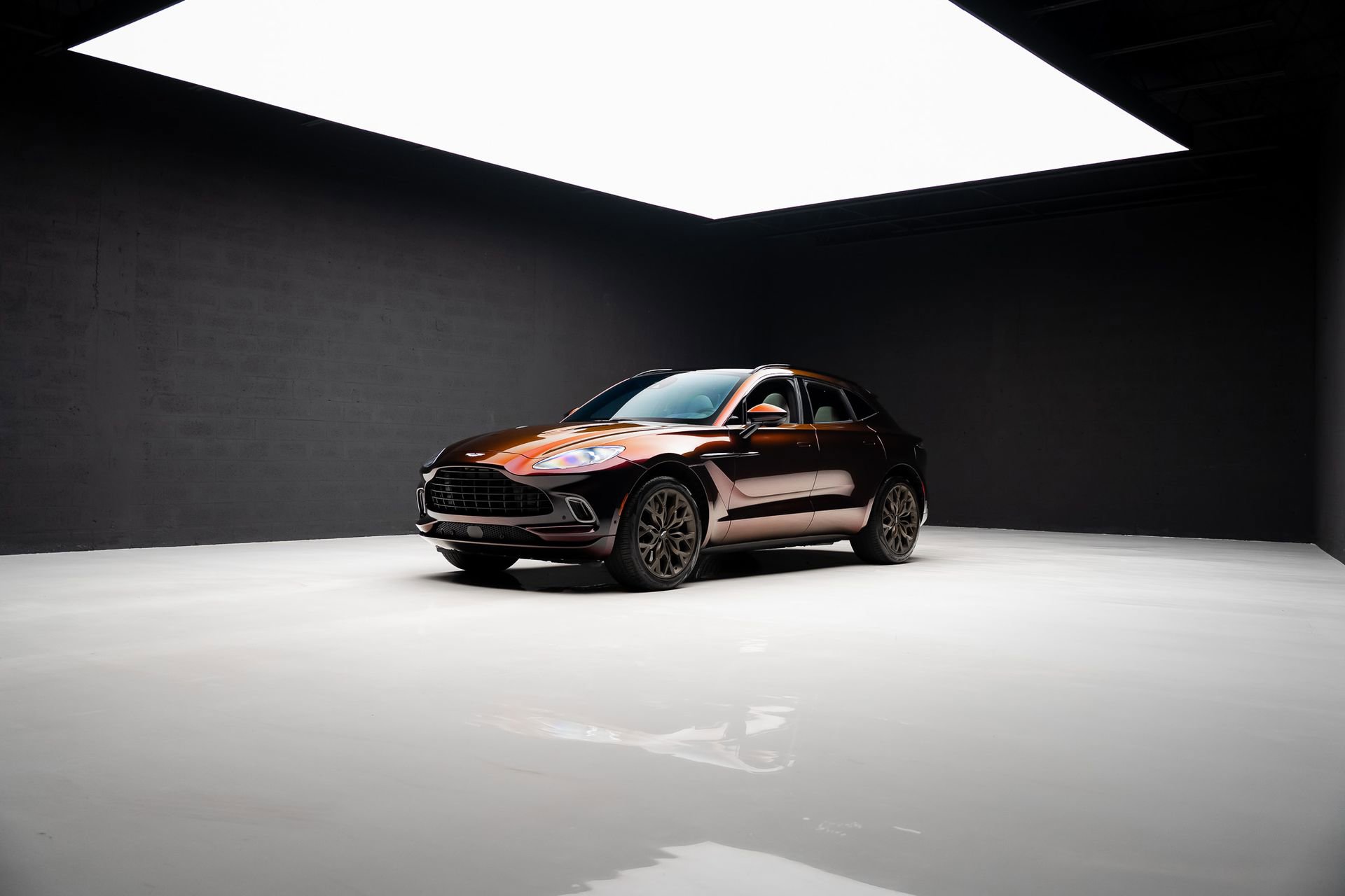 Used 2023 Aston Martin DBX AWD/4WD image 81