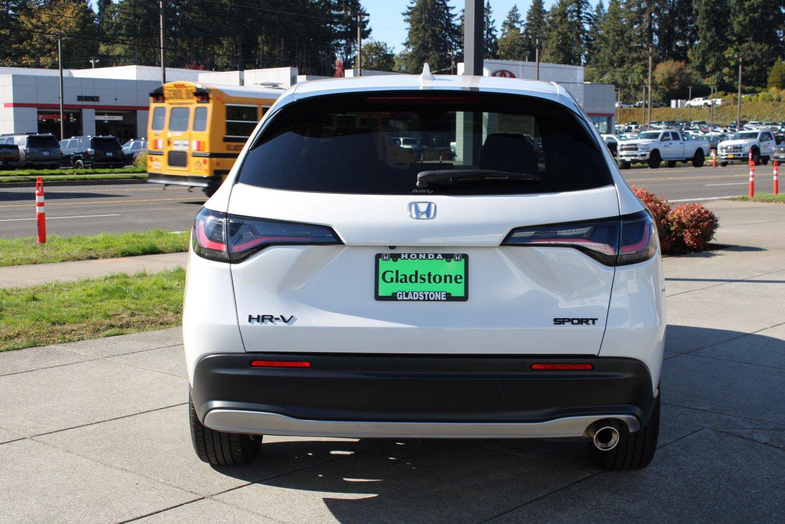 Used 2026 Honda HR-V Sport image 4