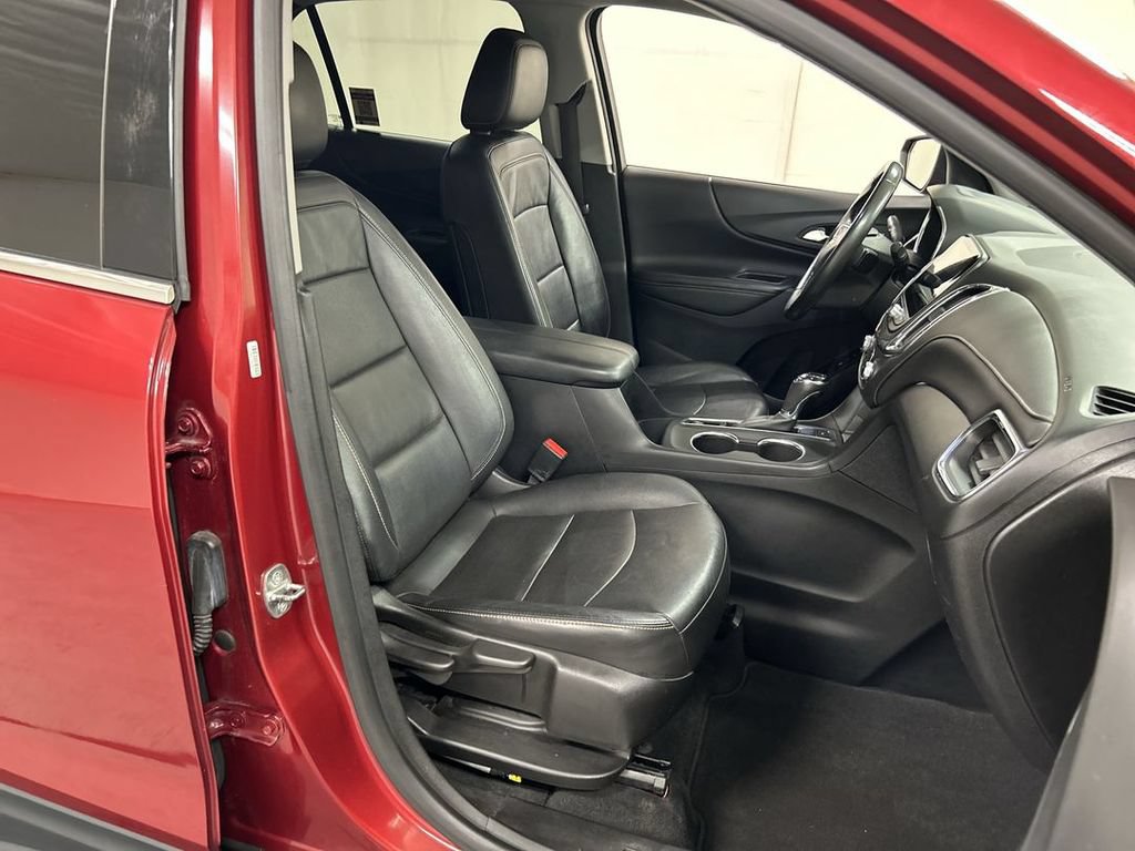 Used 2019 Chevrolet Equinox Premier FWD image 22