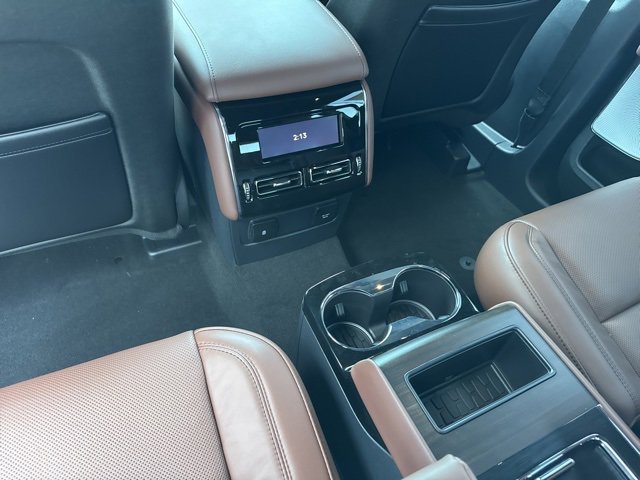 New 2025 Lincoln Aviator Reserve w/ Equipment Group 201A image 8