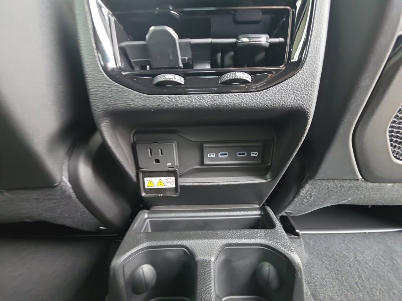 New 2027 Jeep Grand Cherokee L Limited AWD/4WD image 27