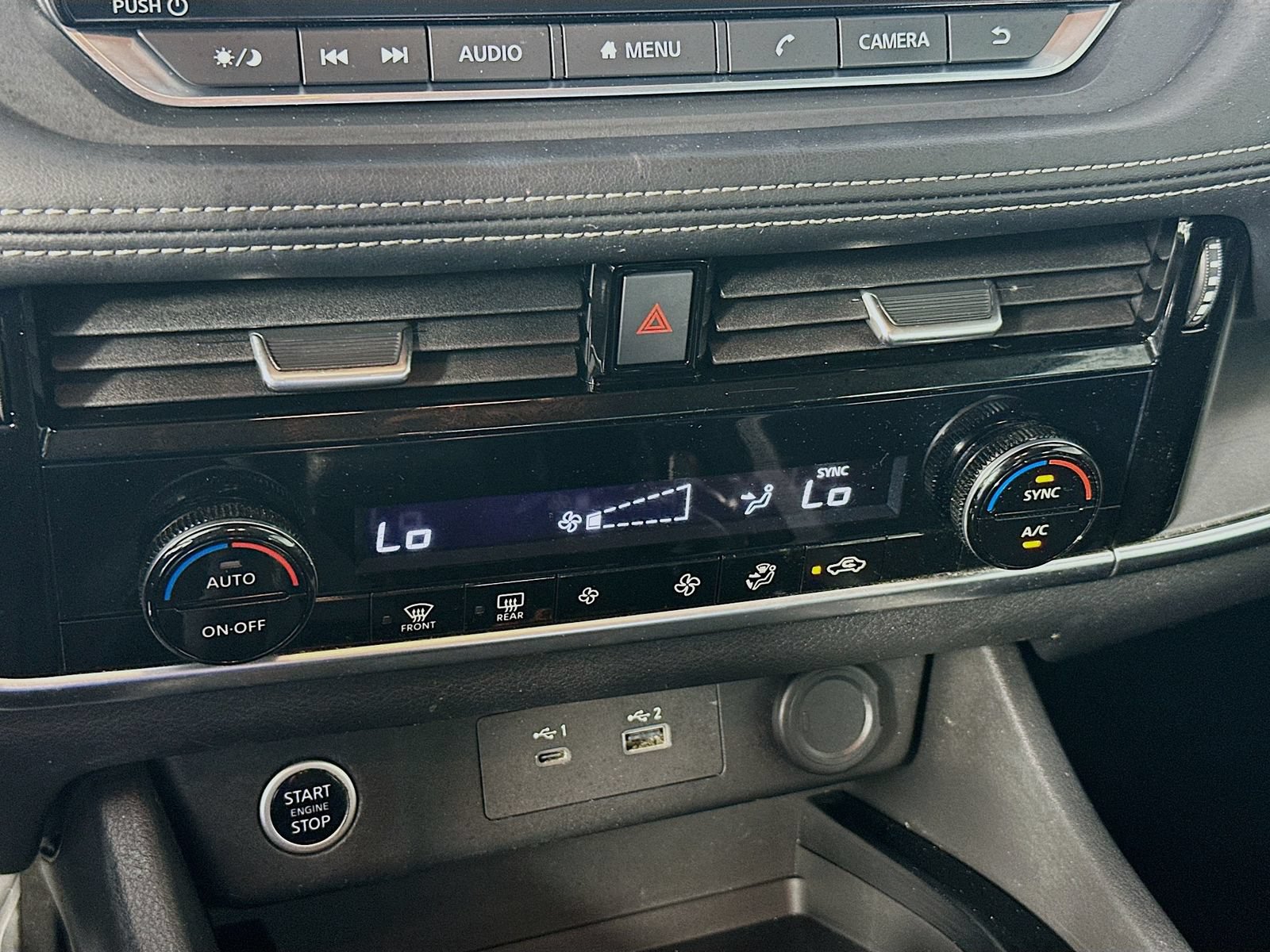 Used 2021 Nissan Rogue SV FWD image 15