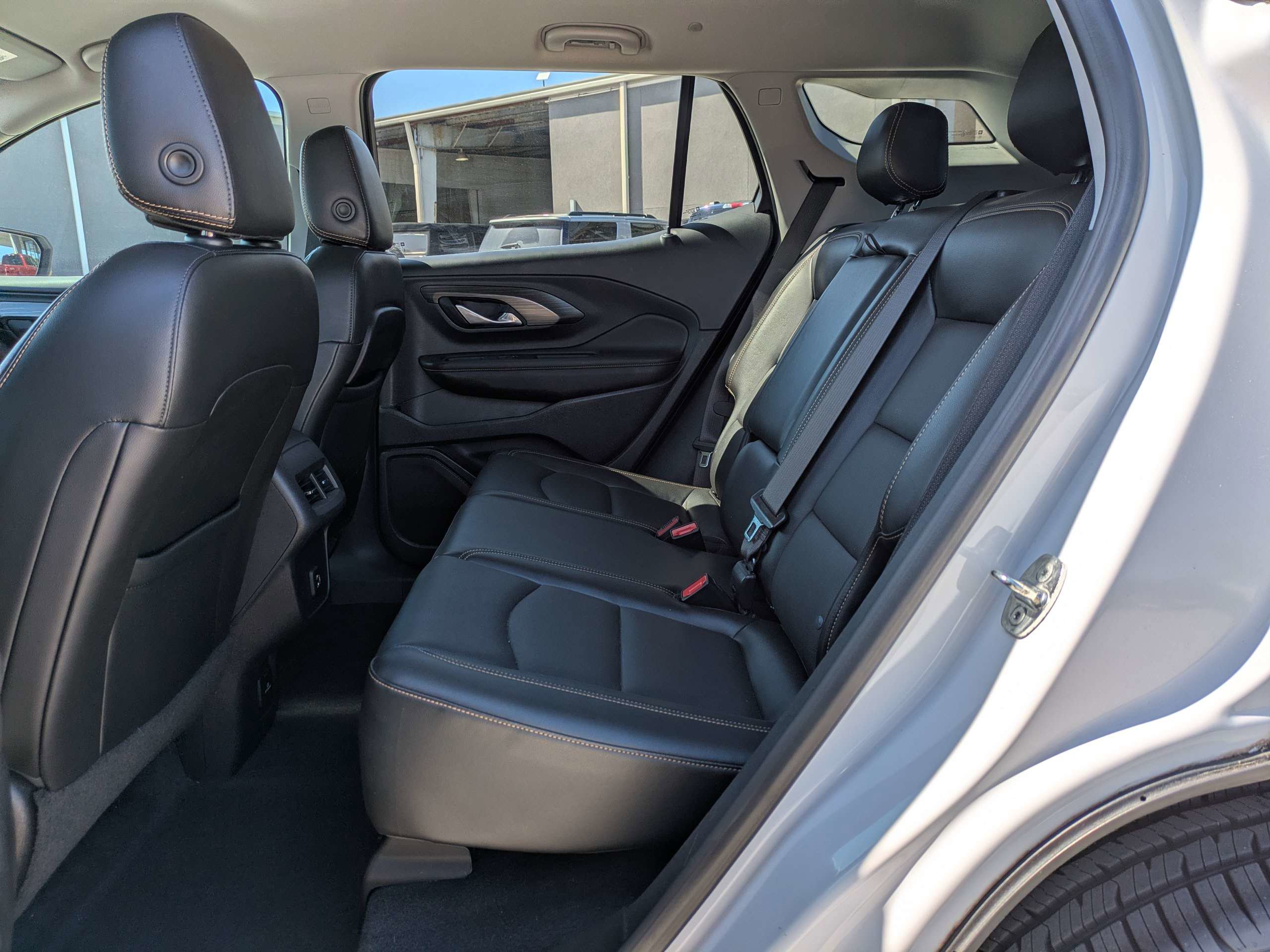 Used 2021 GMC Terrain SLT w/ Infotainment Package II image 16