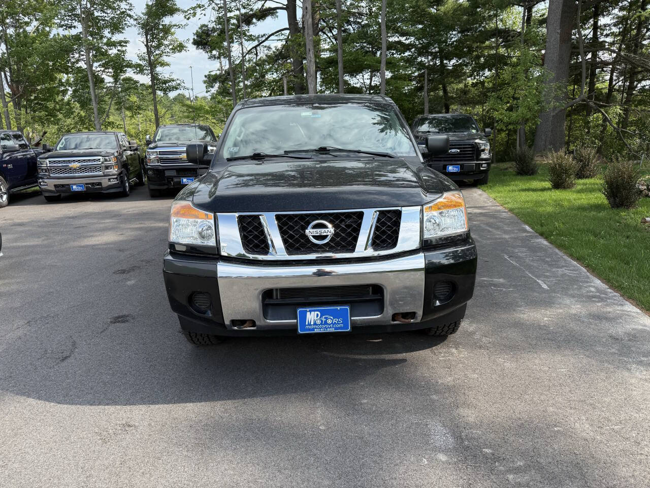 Used 2015 Nissan Titan SV AWD/4WD image 3