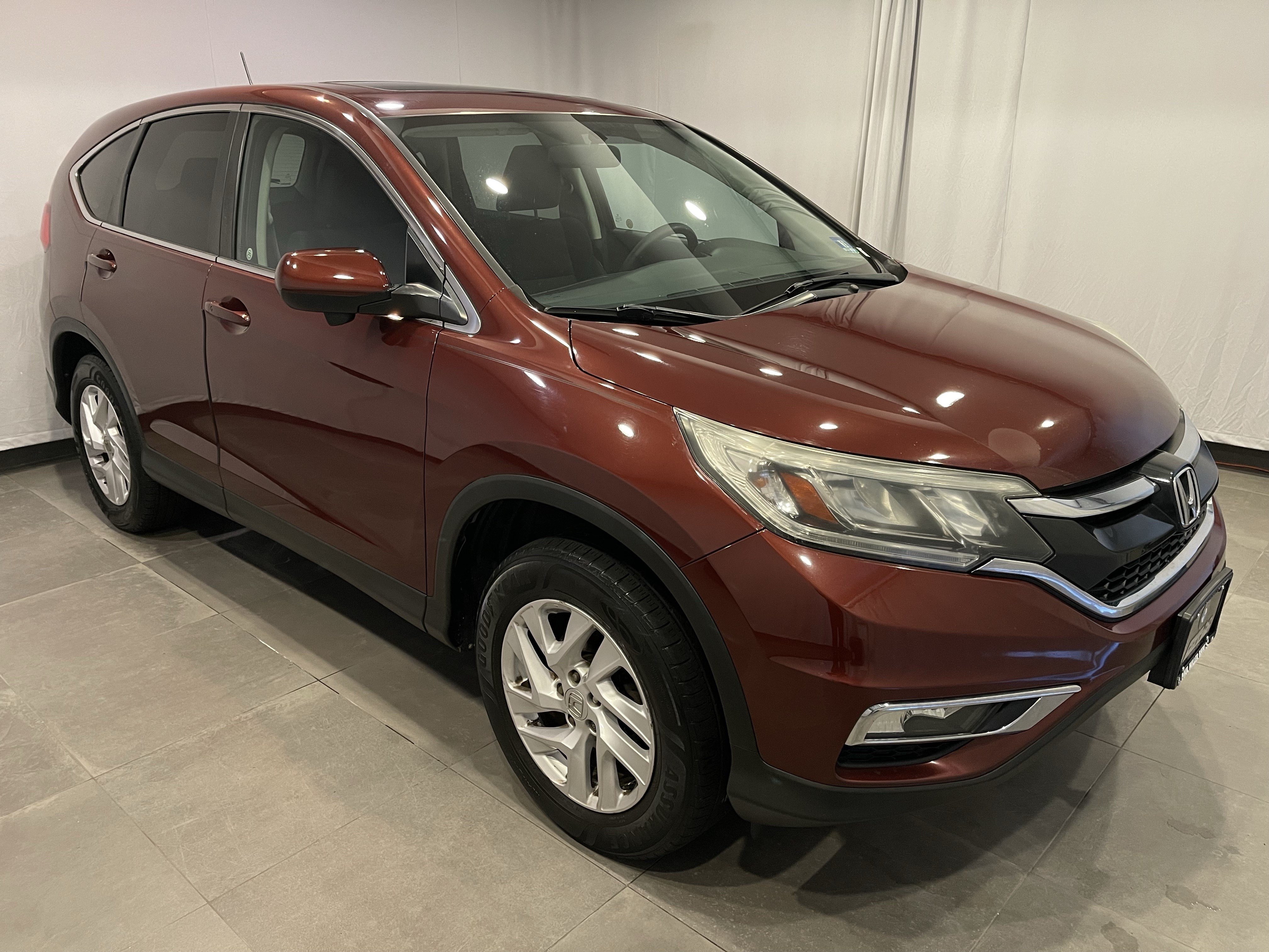 Used 2016 Honda CR-V EX image 3