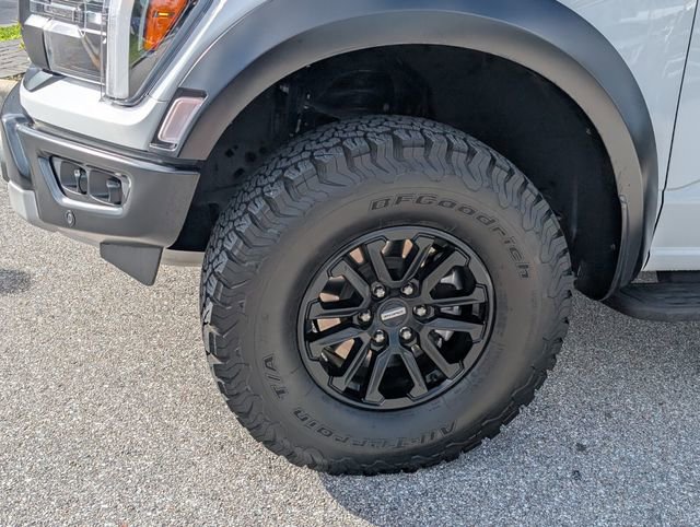 Certified 2024 Ford F150 Raptor AWD/4WD image 4