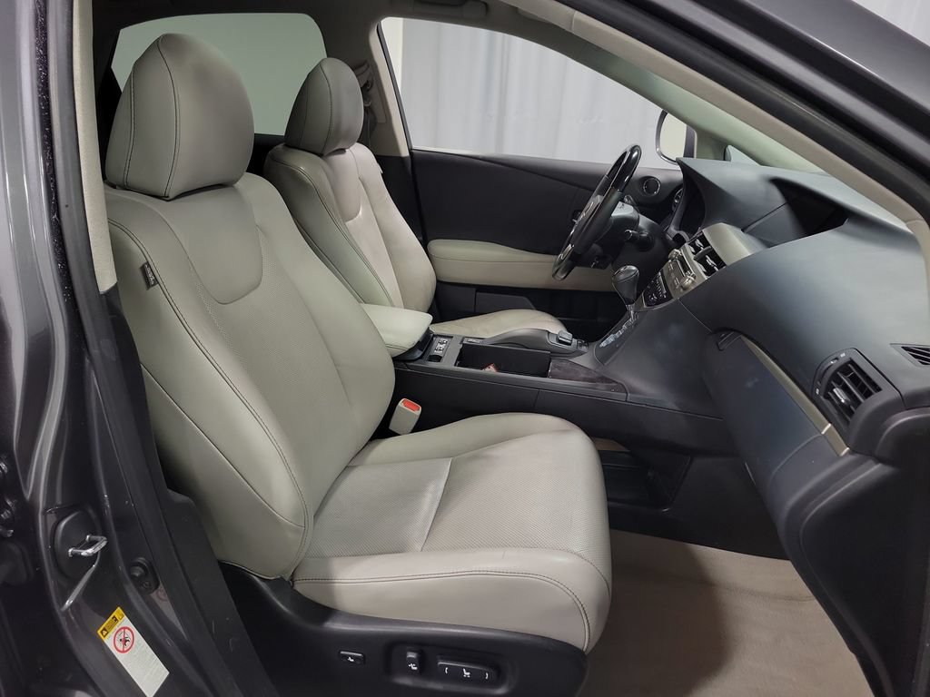 Used 2015 Lexus RX 450h AWD image 26