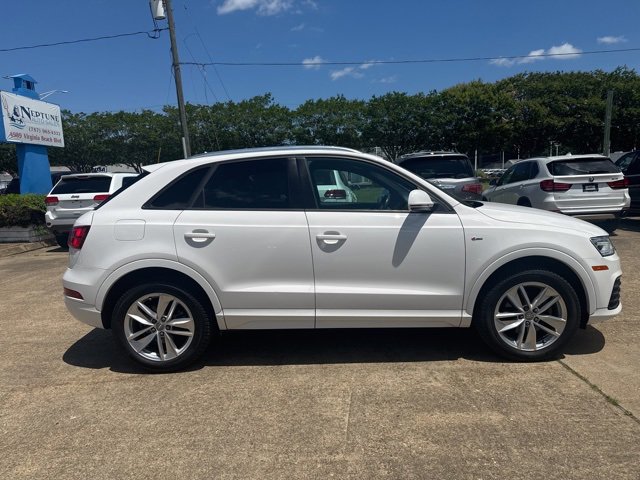 Used 2018 Audi Q3 2.0T Premium w/ Convenience Package image 4