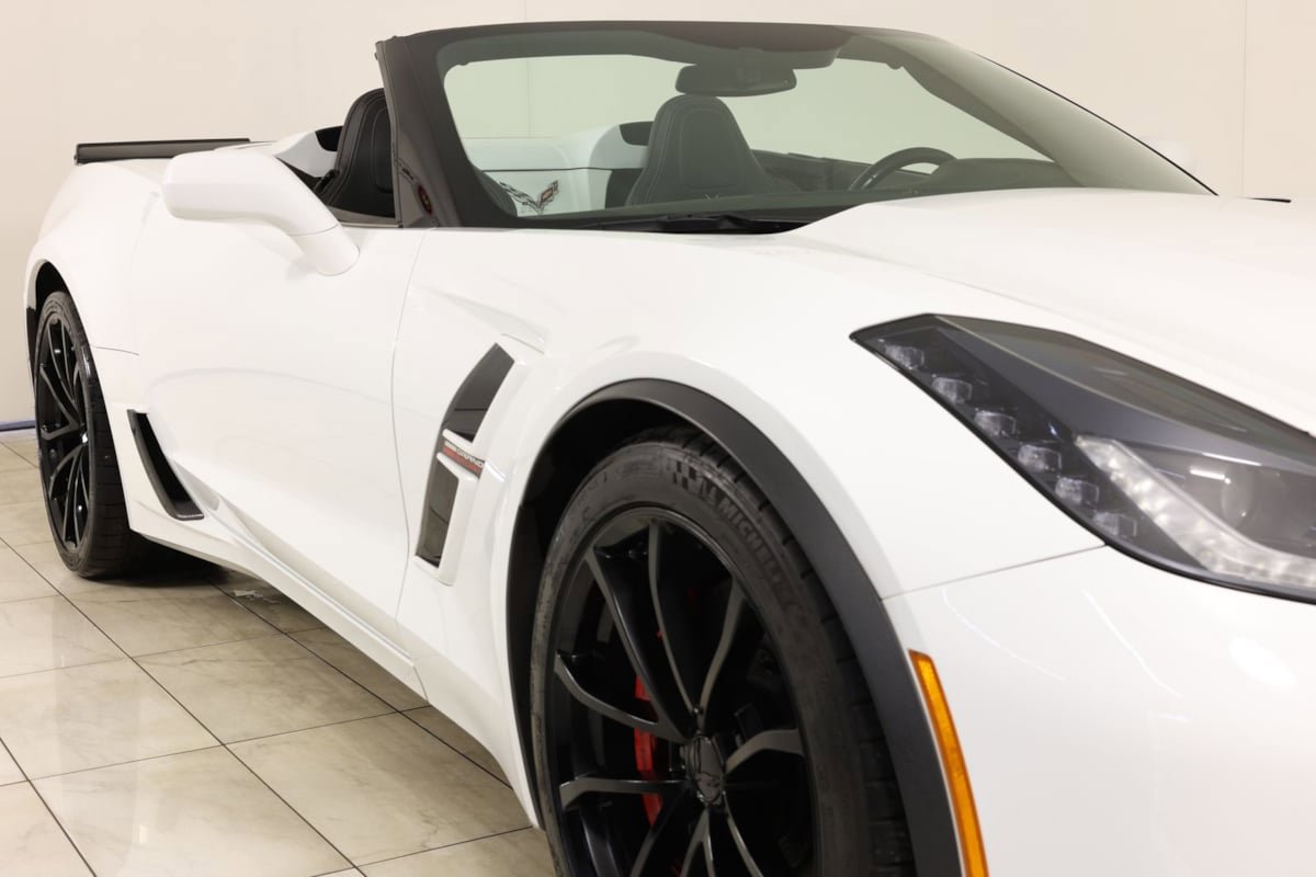 Used 2019 Chevrolet Corvette Grand Sport RWD image 40