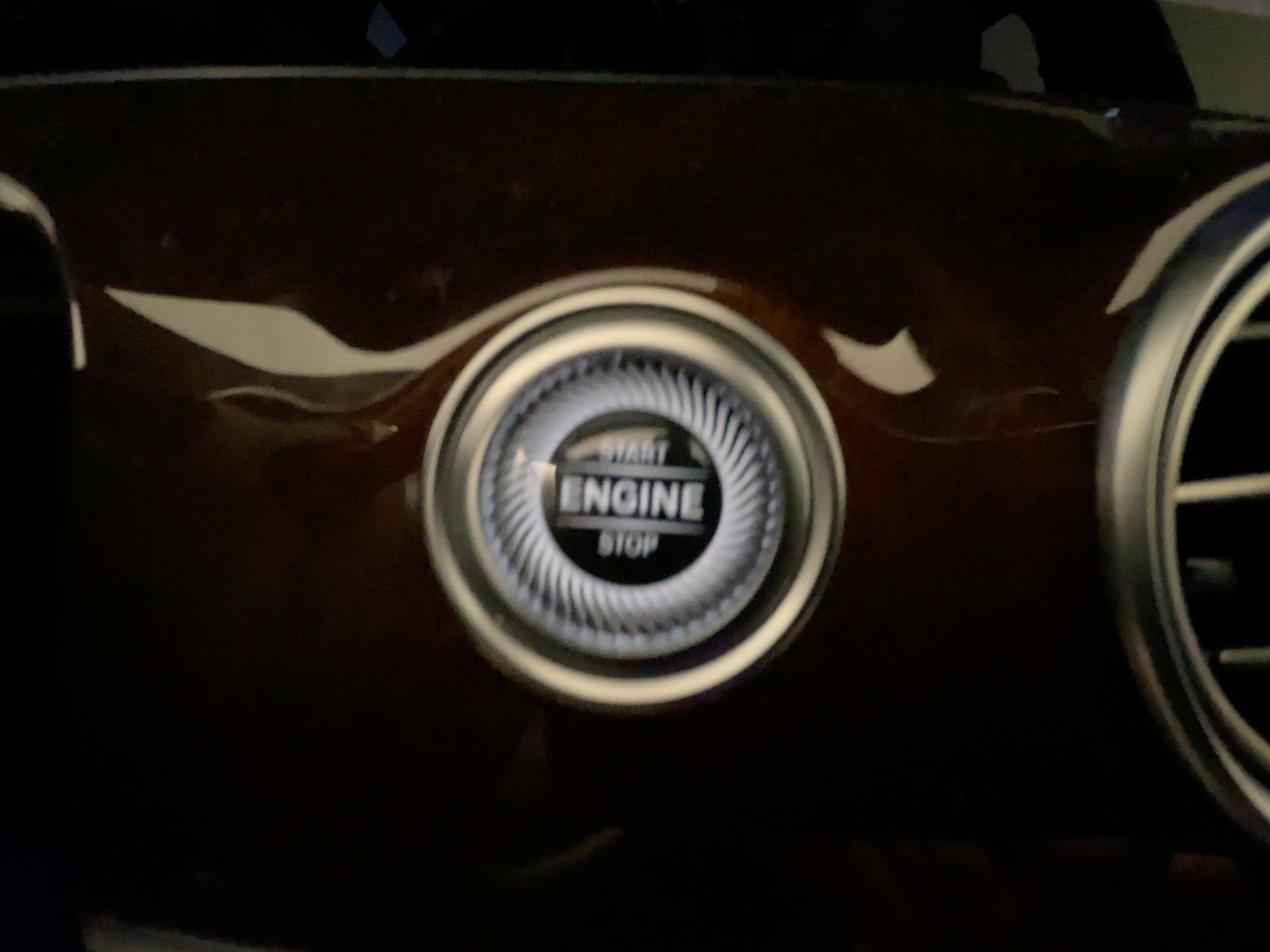 Used 2022 Mercedes-Benz E 350 Sedan image 26