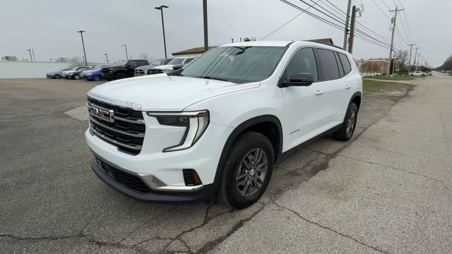 Used 2025 GMC Acadia Elevation image 4