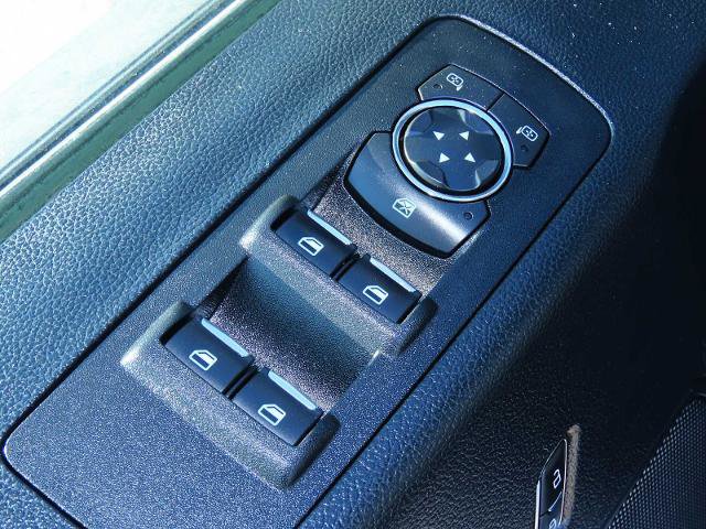 Certified 2019 Ford F150 XLT w/ Equipment Group 302A Luxury image 18