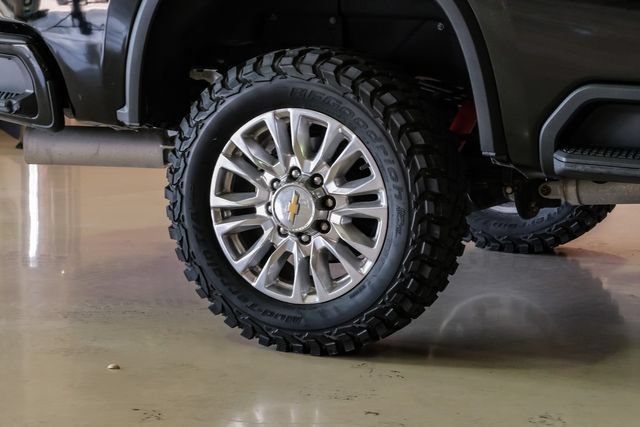 Used 2022 Chevrolet Silverado 3500 High Country w/ Technology Package AWD/4WD image 53