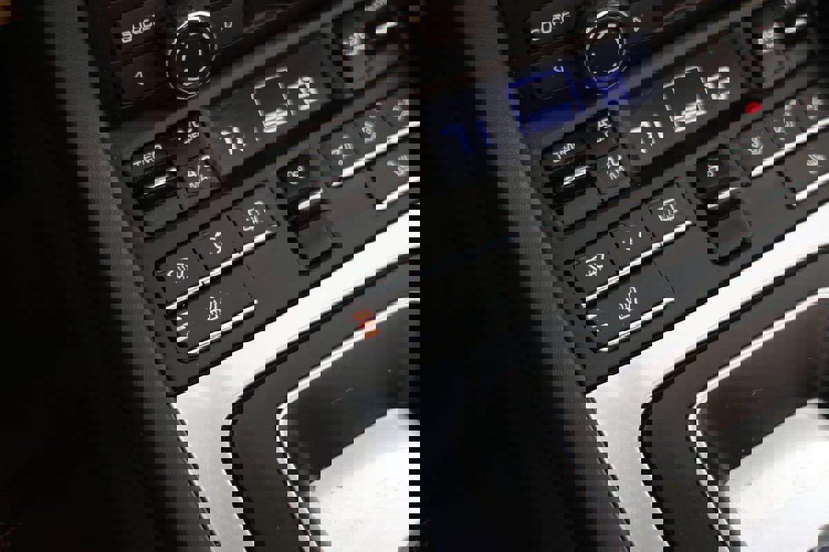 Used 2013 Porsche 911 Carrera S image 9