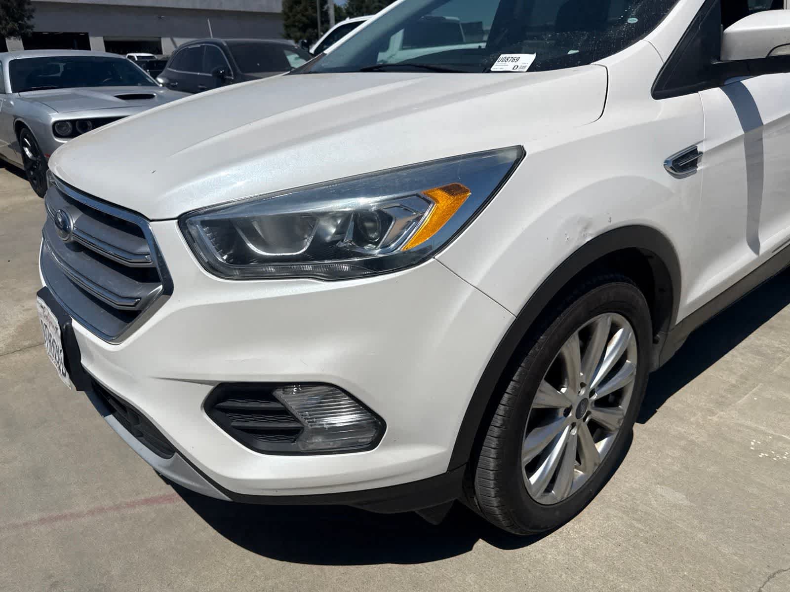 Used 2017 Ford Escape Titanium w/ Canadian Touring Package AWD/4WD image 9