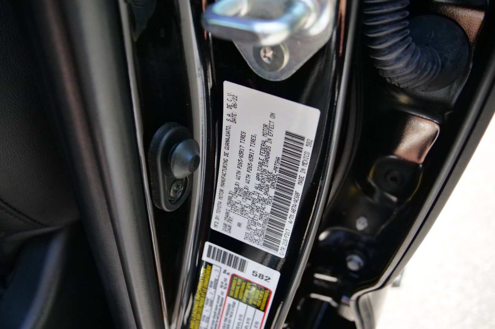 Used 2022 Toyota Tacoma TRD Sport AWD/4WD image 44