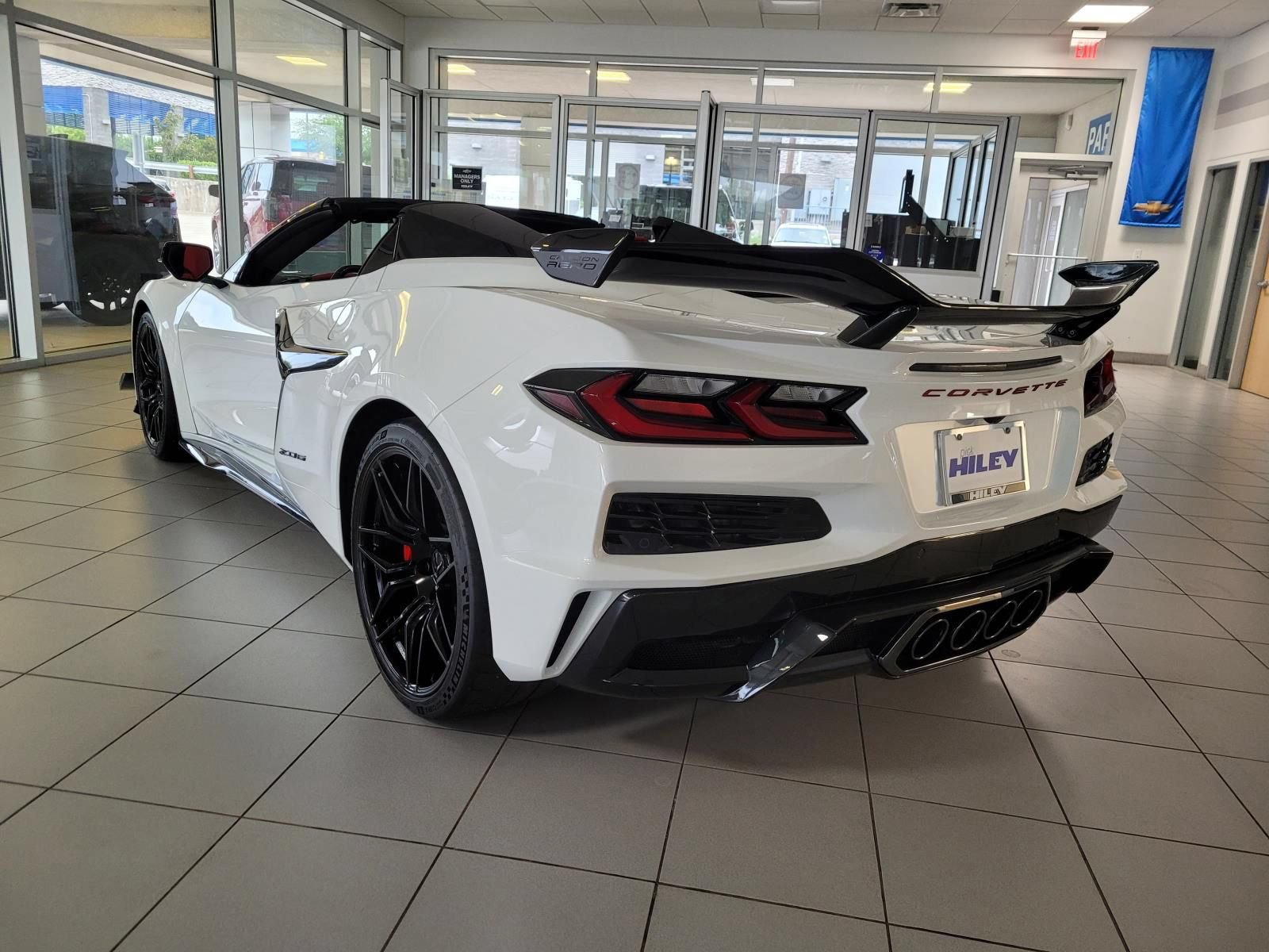 New 2027 Chevrolet Corvette Z06 w/ Z07 Performance Package RWD image 3