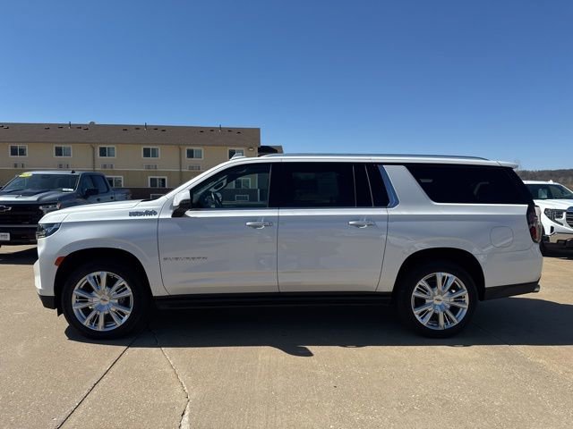 Used 2022 Chevrolet Suburban High Country image 6