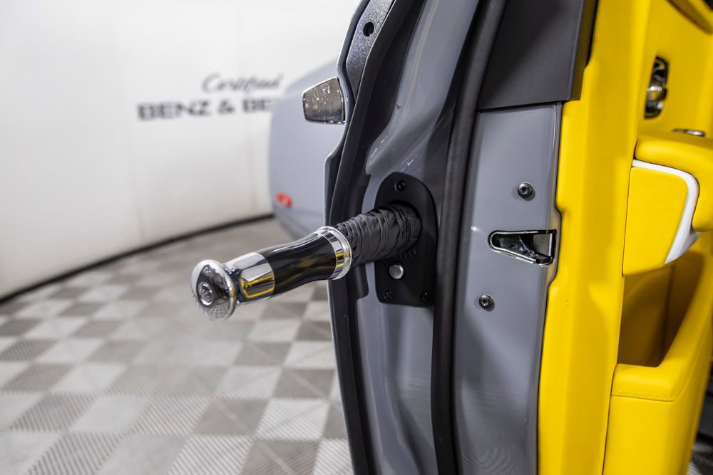 Used 2018 Rolls-Royce Phantom Sedan image 44