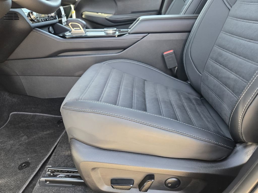 New 2026 Mitsubishi Outlander Trail Edition image 19