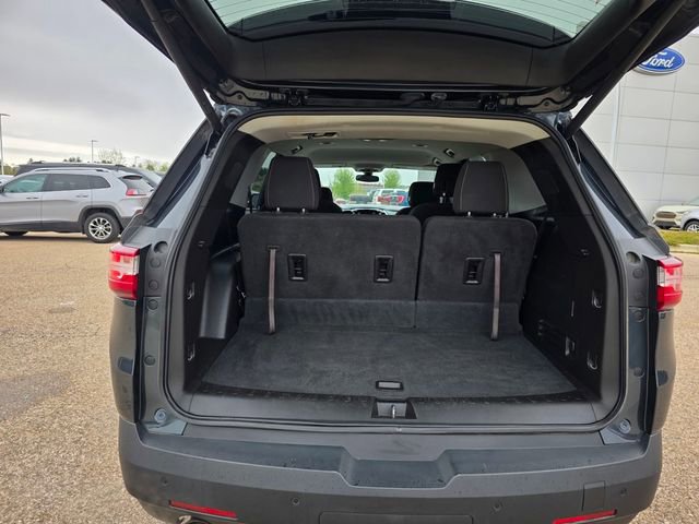 Used 2018 Chevrolet Traverse LT w/ LPO, Floor Liner Package AWD/4WD image 29