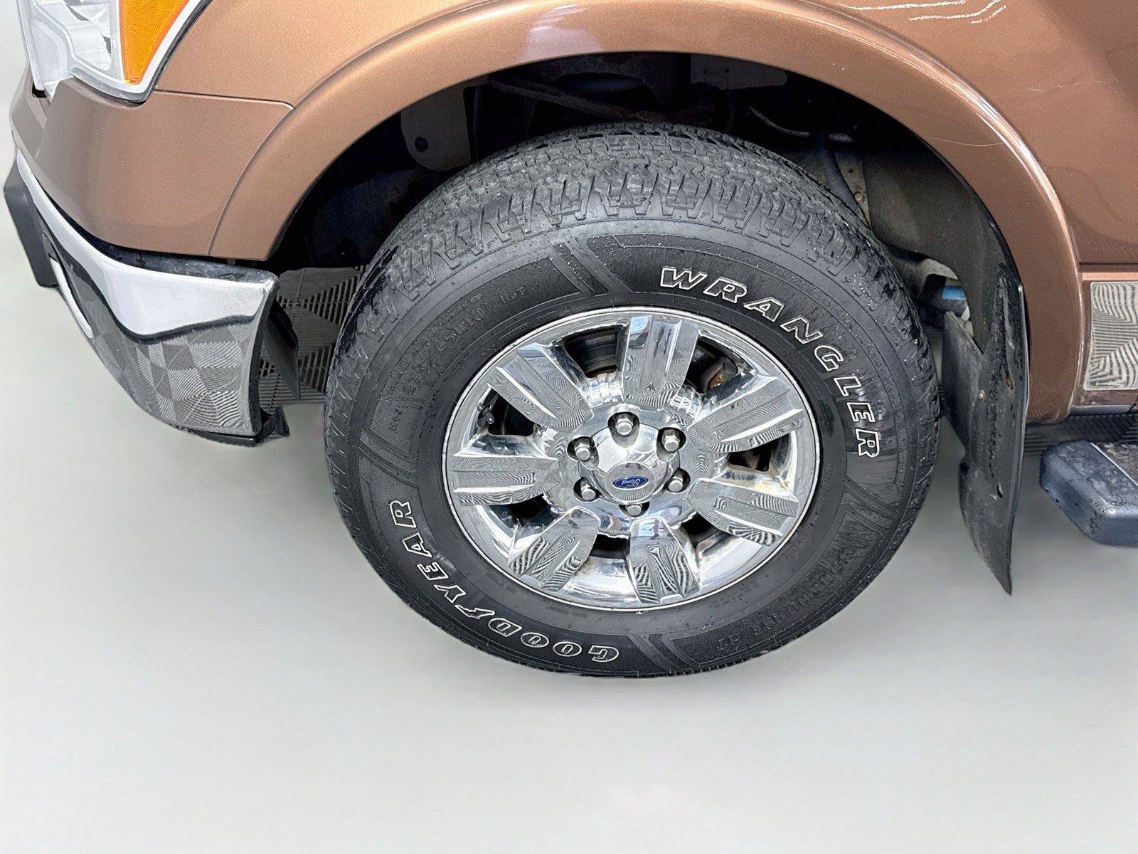 Used 2011 Ford F150 Lariat w/ Lariat Chrome Pkg AWD/4WD image 22