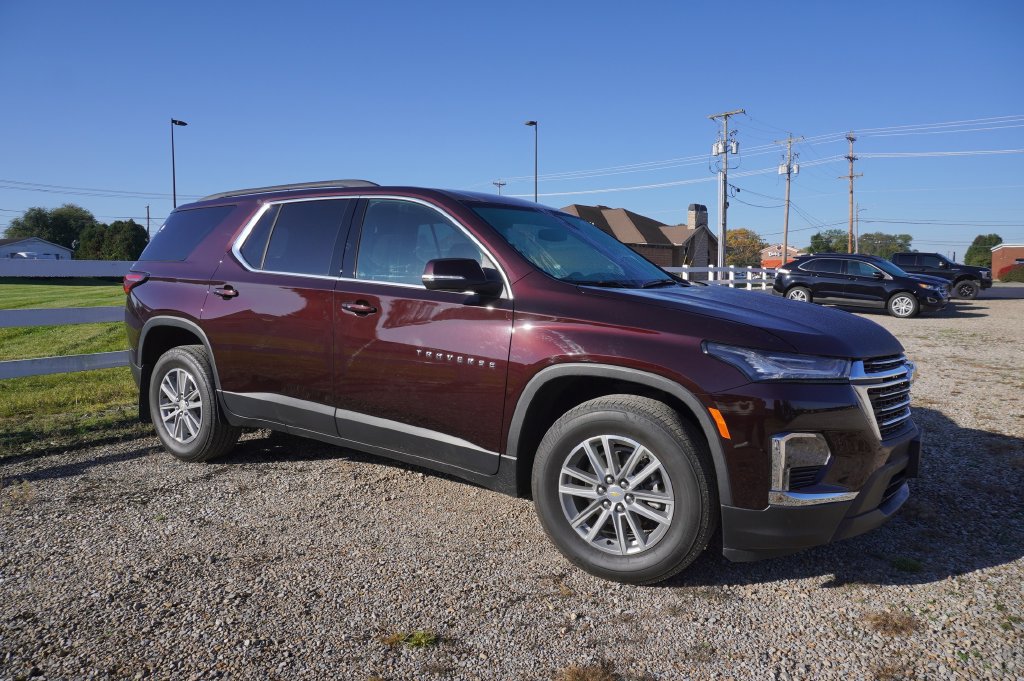 Used 2023 Chevrolet Traverse LT FWD image 10