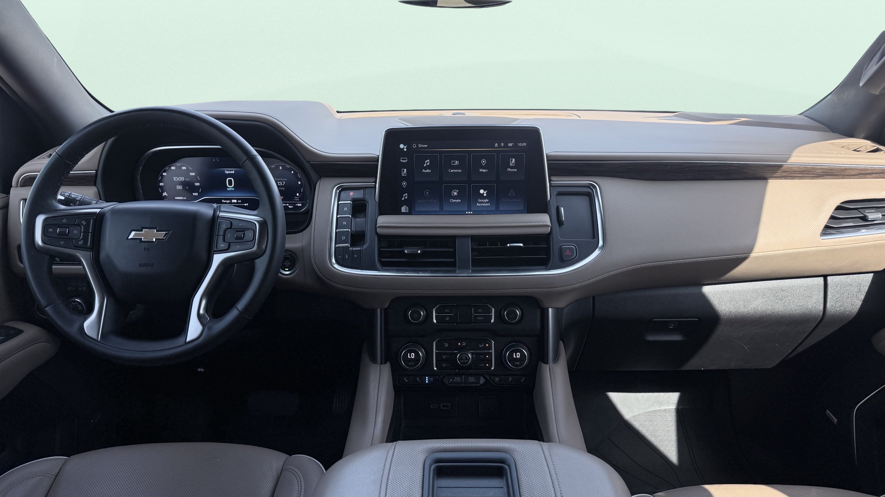 Used 2023 Chevrolet Tahoe Premier w/ Premium Package RWD image 60