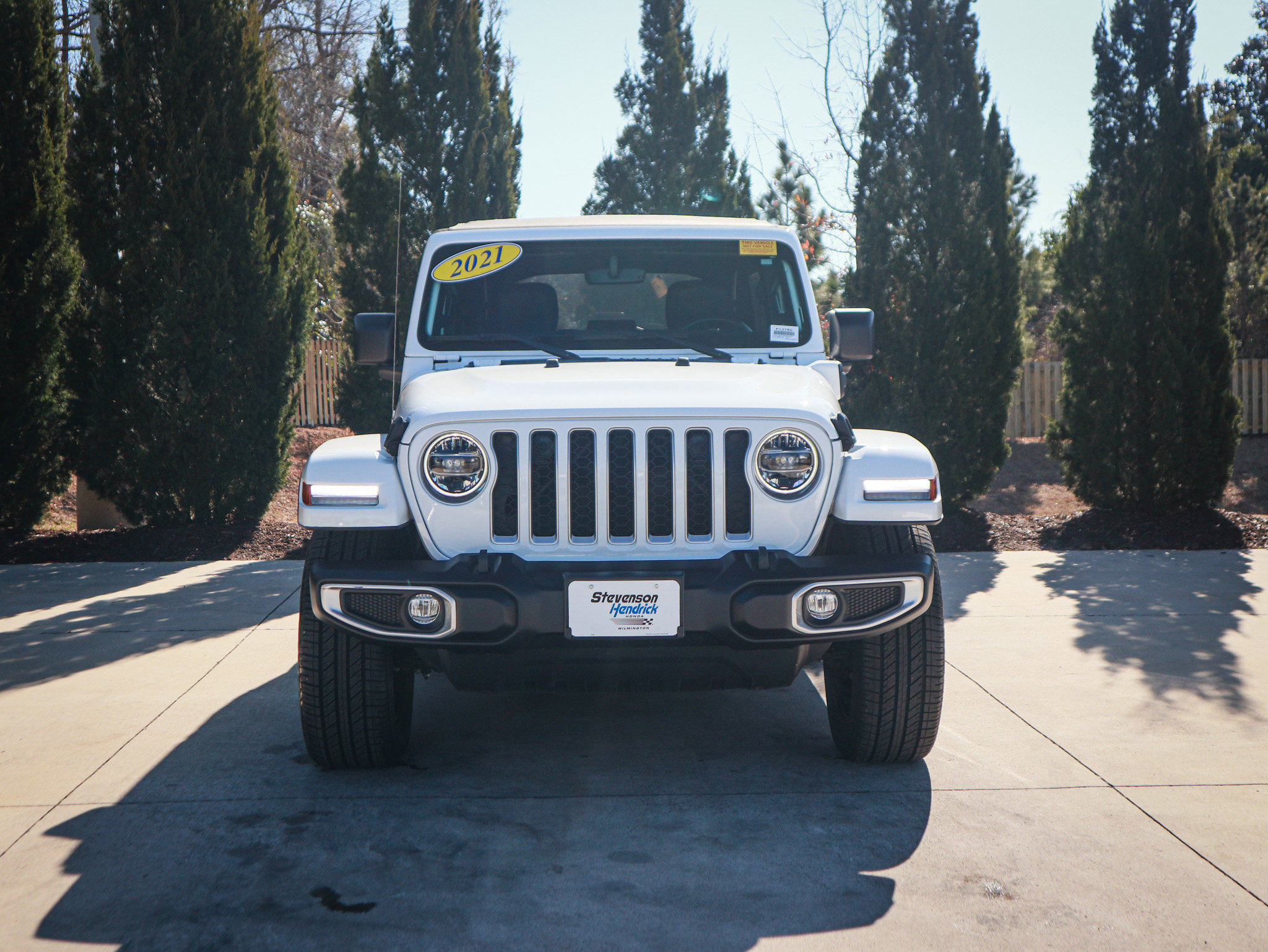 Used 2021 Jeep Wrangler Unlimited Sahara image 3