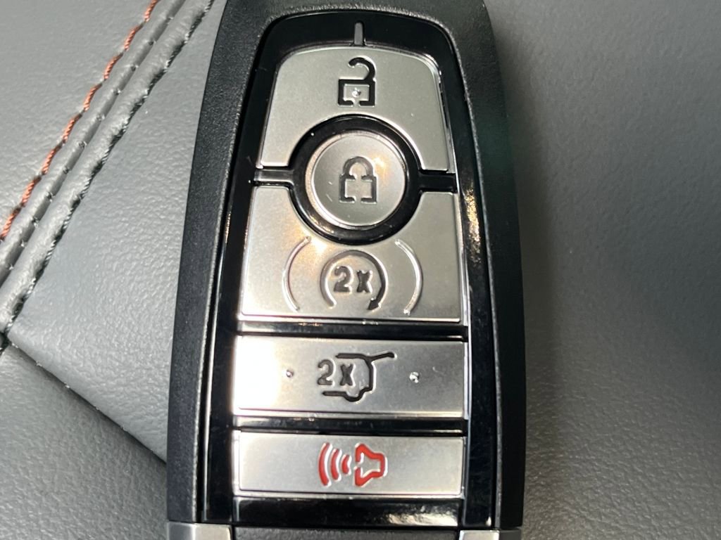 New 2026 Ford Explorer Active w/ Active Comfort Package image 21