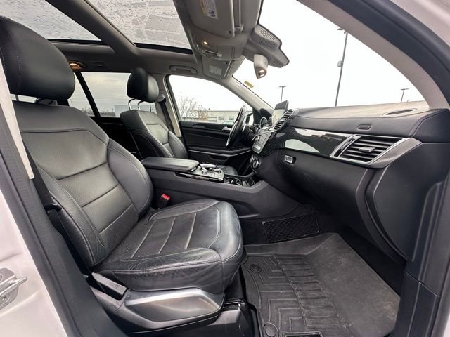 Used 2018 Mercedes-Benz GLS 550 GLS 550 image 30