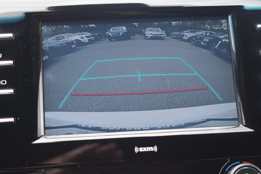 Used 2020 Toyota Camry LE FWD image 32