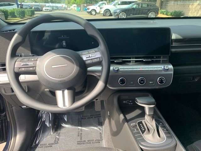 New 2026 Hyundai Kona SE image 13