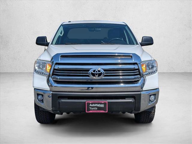Used 2017 Toyota Tundra SR5 RWD image 2