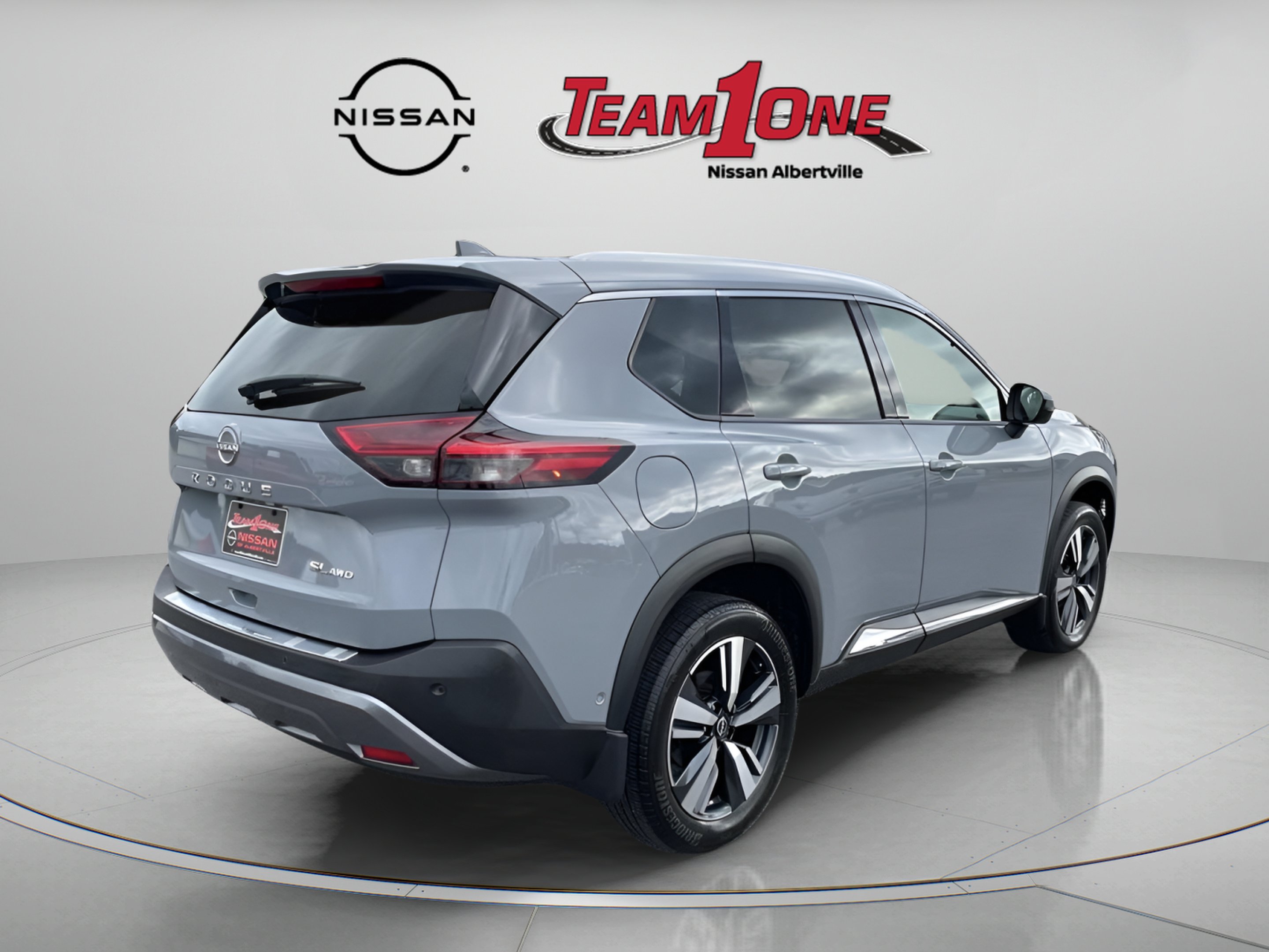 Used 2023 Nissan Rogue SL w/ SL Premium Package AWD/4WD image 8