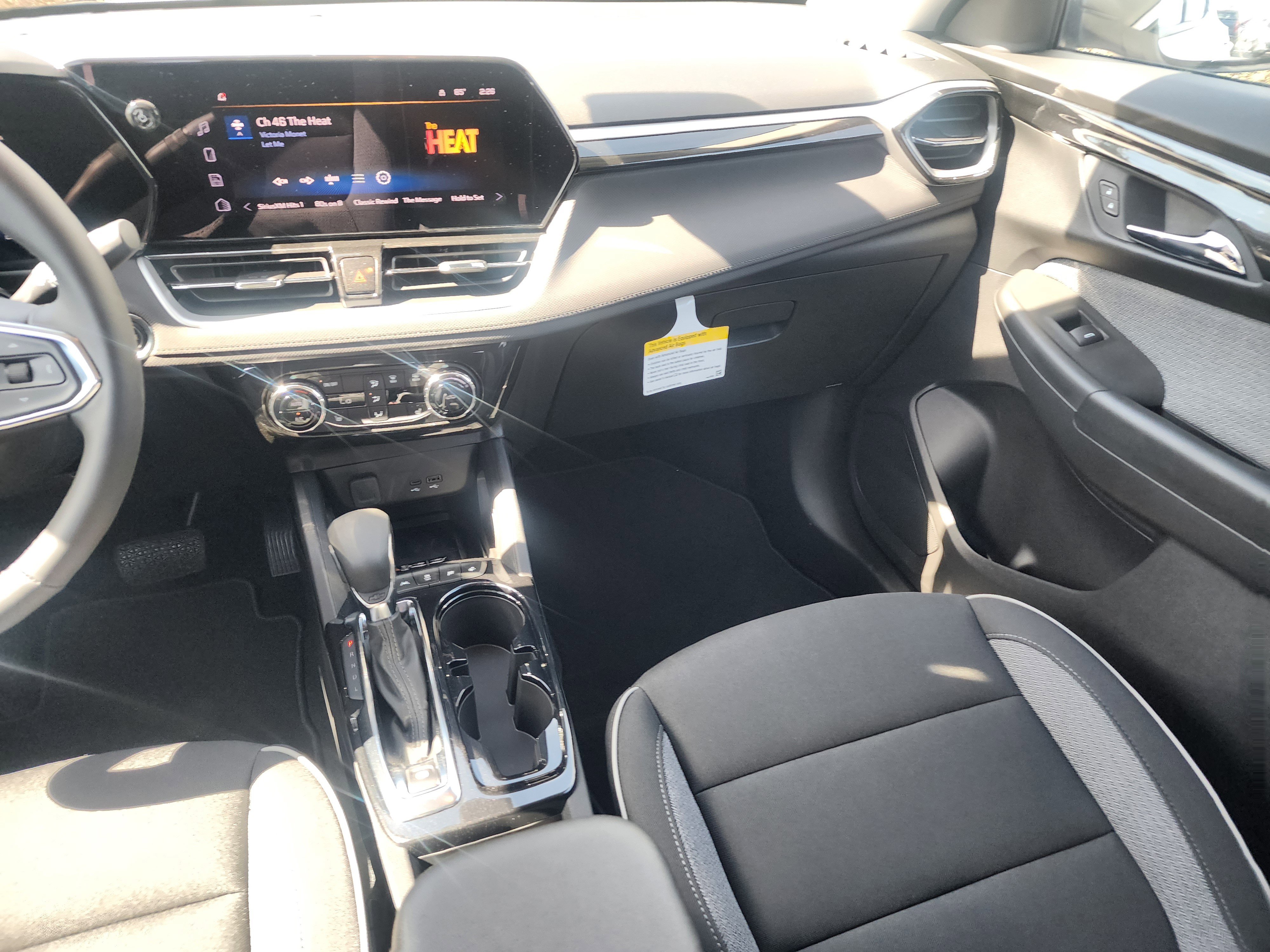 New 2025 Chevrolet TrailBlazer LT w/ Convenience Package image 19
