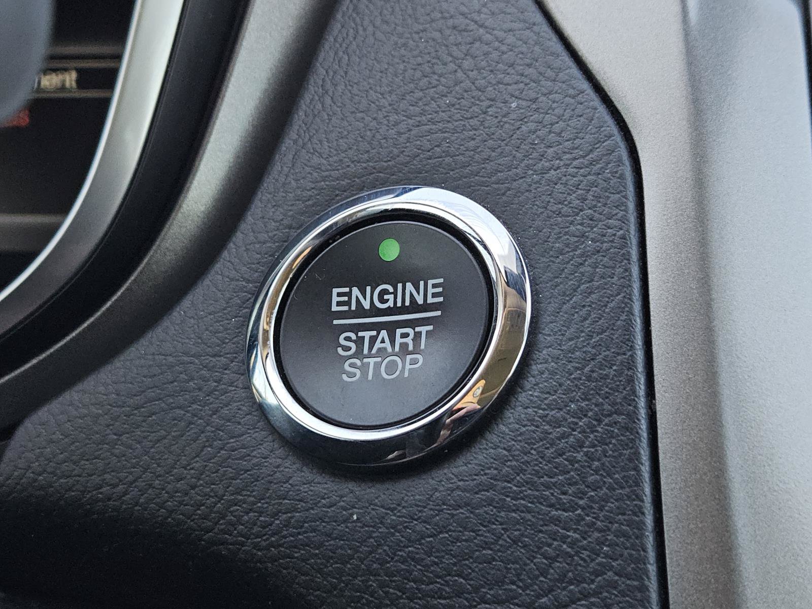 Used 2020 Ford Fusion SEL FWD image 17