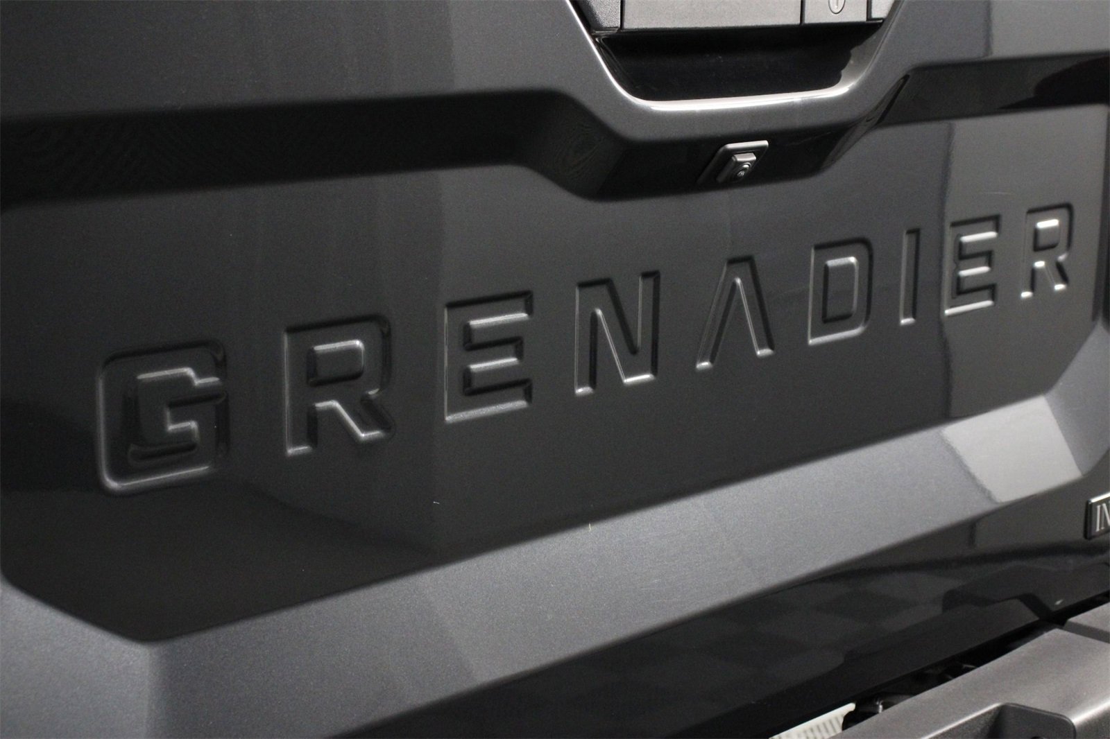 Used 2024 INEOS Grenadier Fieldmaster Edition image 18