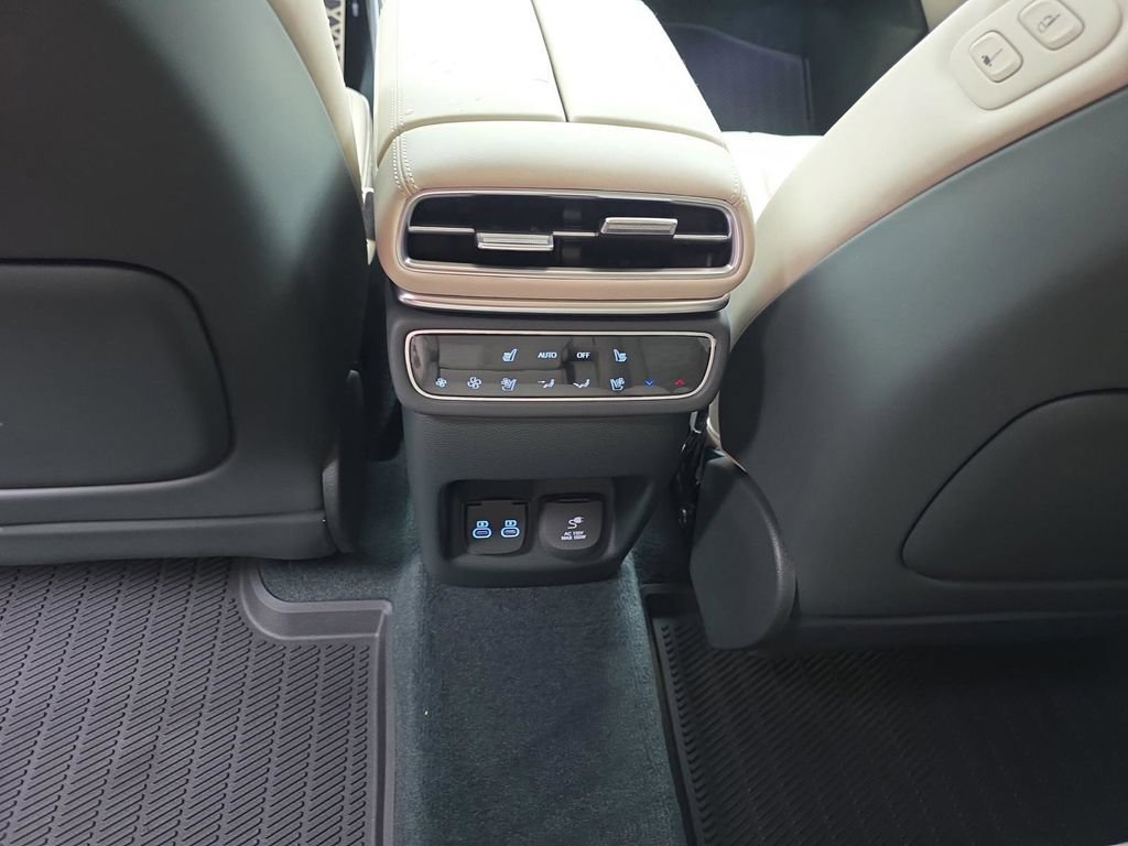 New 2026 Genesis GV80 3.5T e-SC AWD/4WD image 36