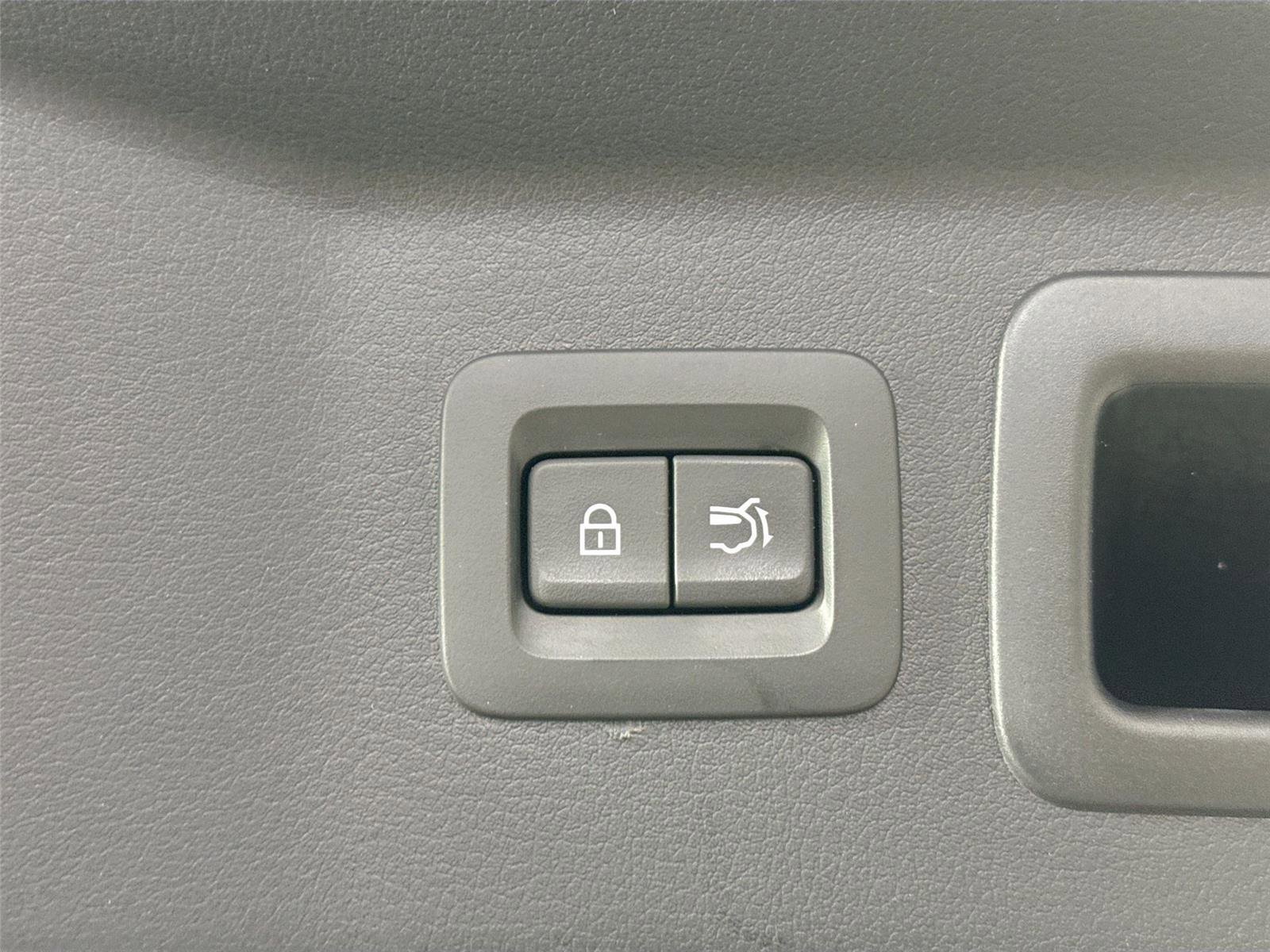 Certified 2024 MAZDA CX-90 3.3 Turbo S w/ Premium Plus image 39