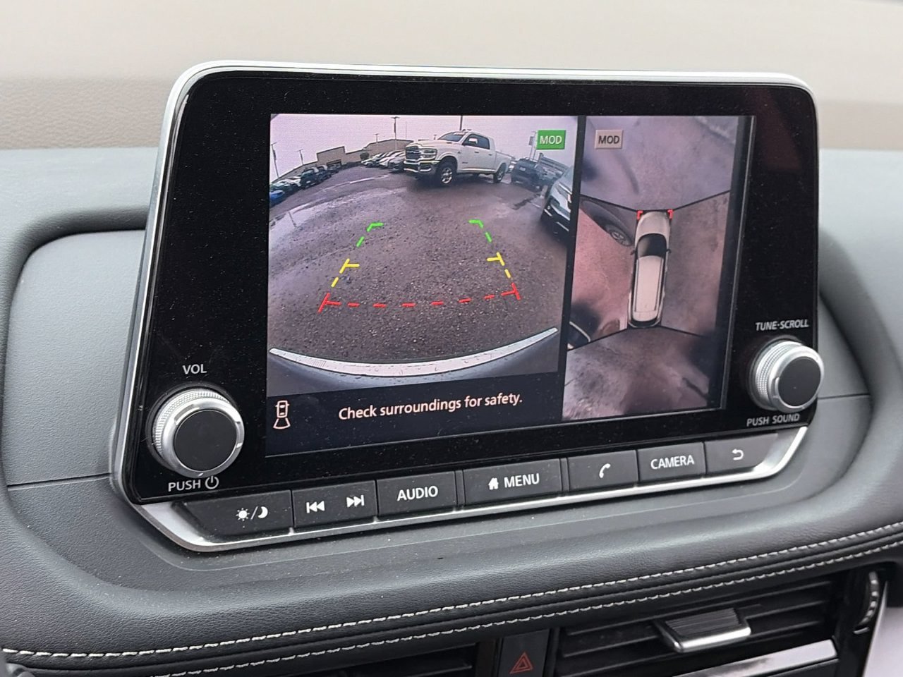 Used 2021 Nissan Rogue SV FWD image 25