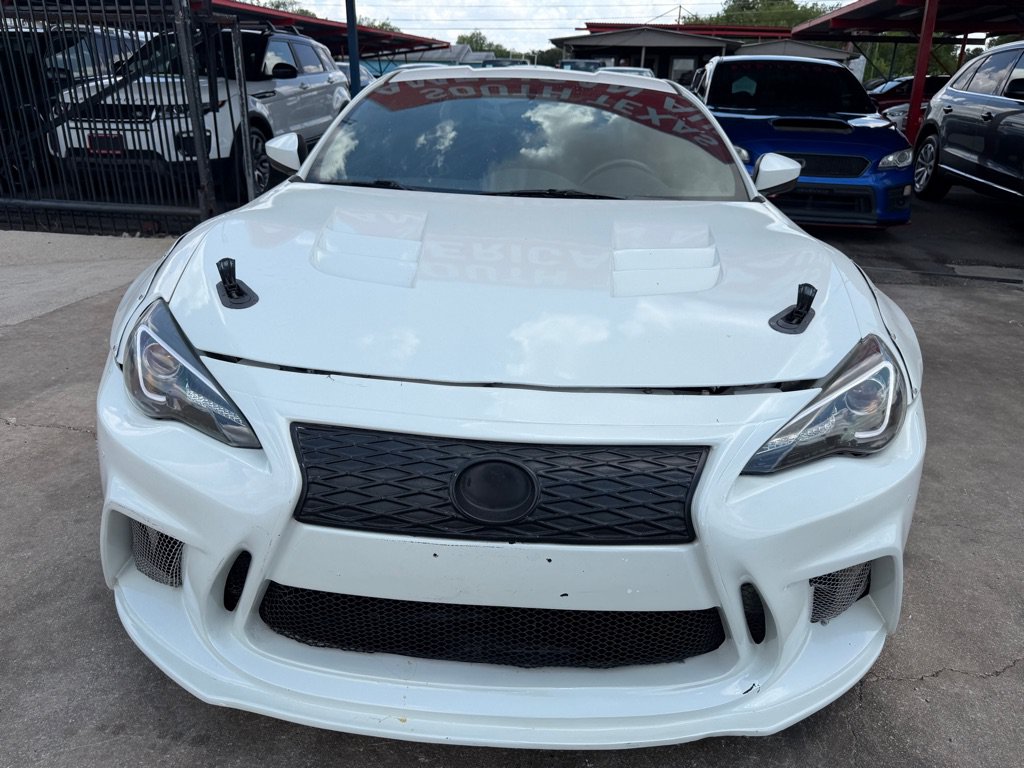 Used 2016 Scion FR-S RWD image 3