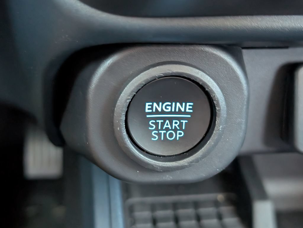 Used 2025 Ford Maverick Lobo AWD/4WD image 19