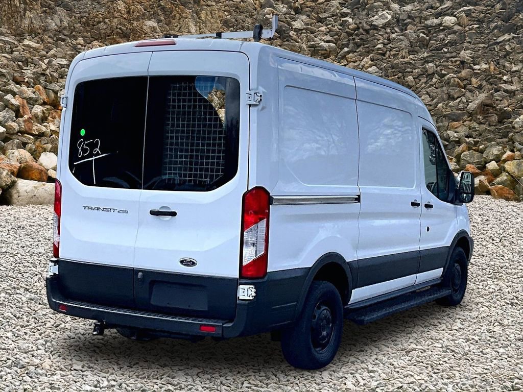 Used 2016 Ford Transit 250 130 Medium Roof RWD image 2