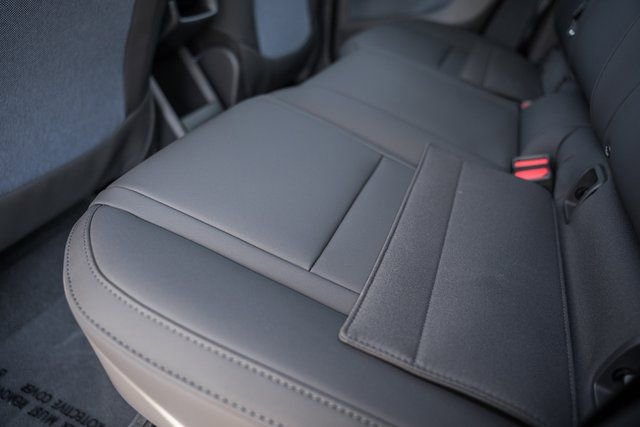 New 2026 Volvo EX30 Cross Country Ultra w/ Protection Package Premier image 27