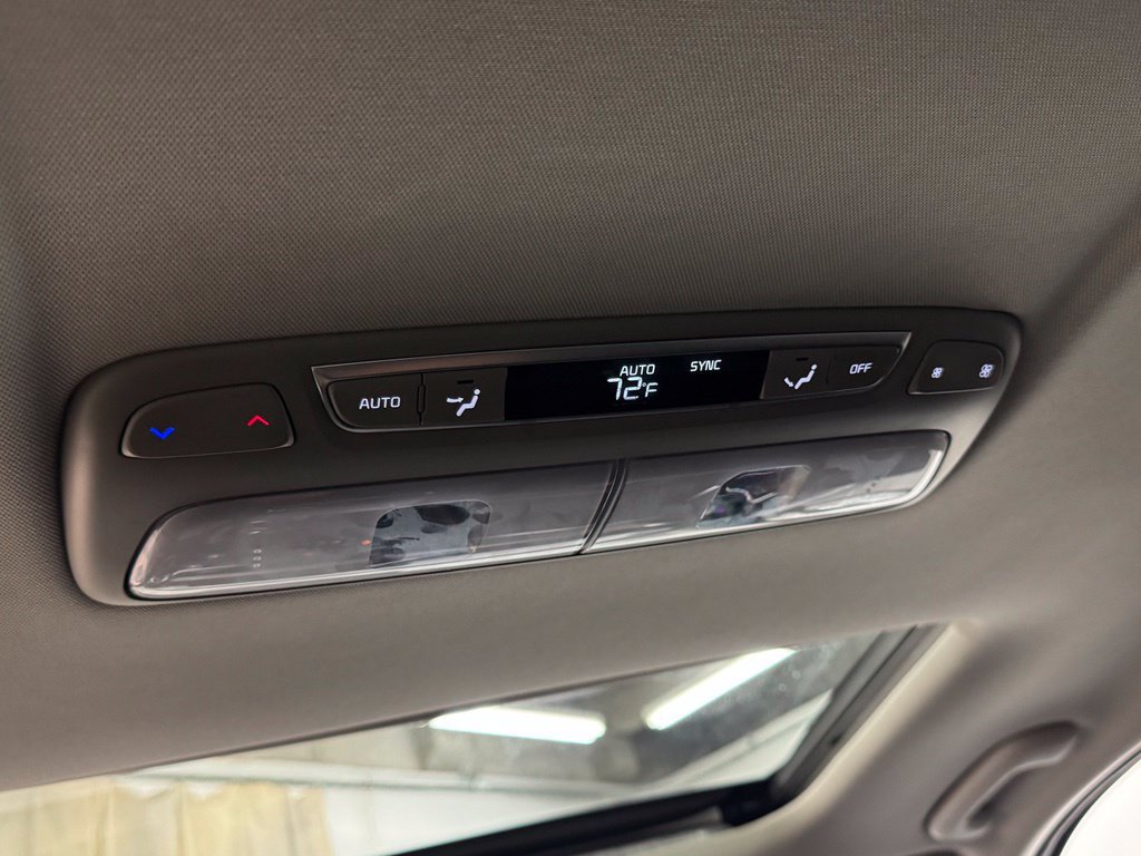 Used 2022 Kia Telluride EX FWD image 34