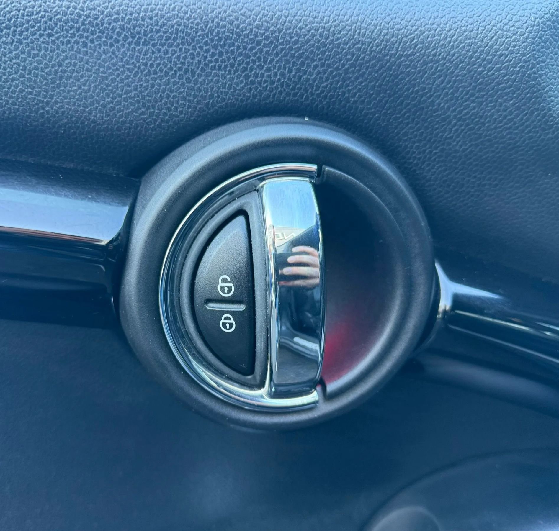 Used 2014 MINI Cooper S FWD image 21