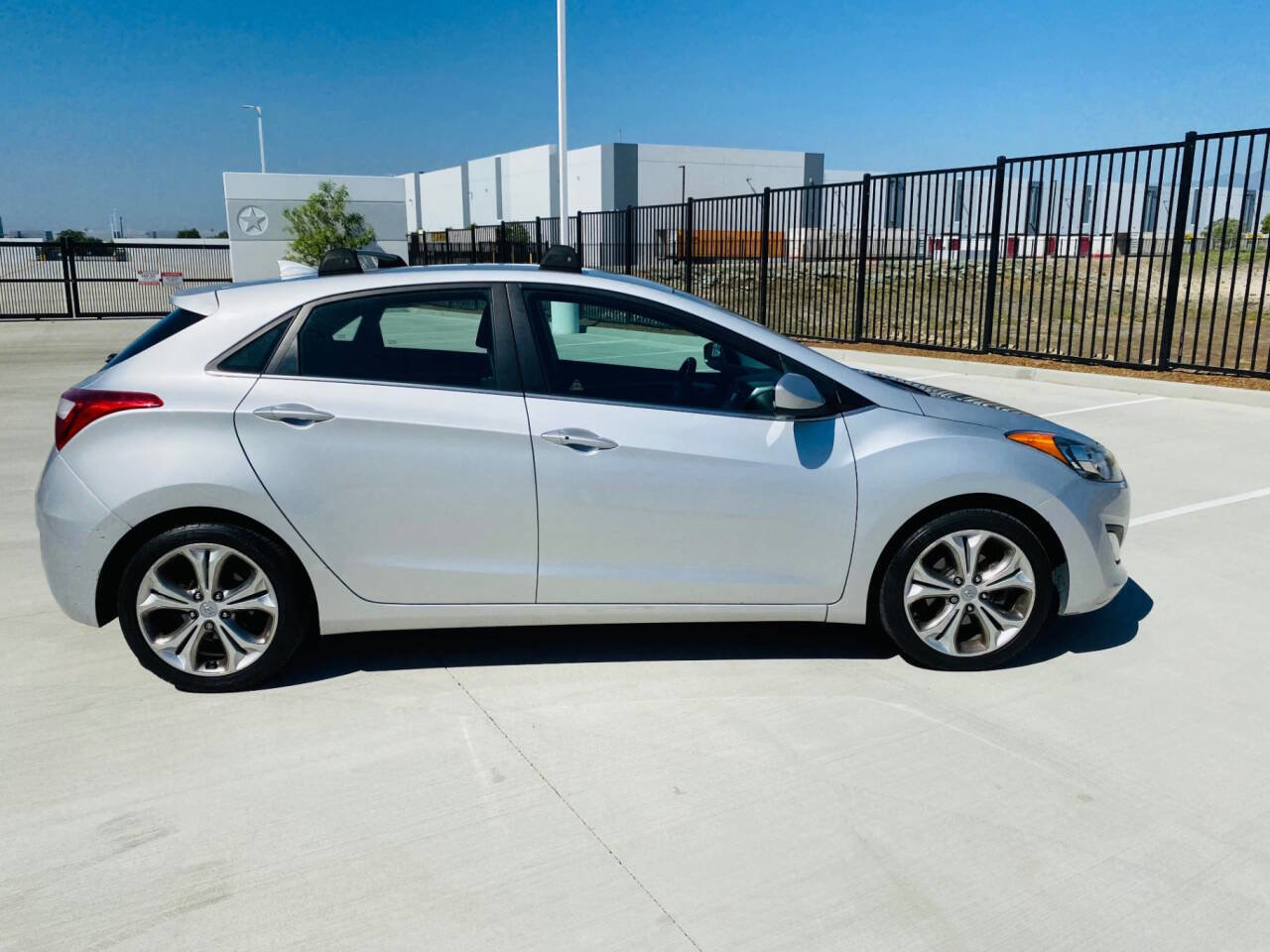 Used 2013 Hyundai Elantra GT w/ Touch & Go Pkg image 25