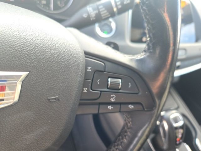 Certified 2019 Cadillac XT4 Premium Luxury w/ Cold Weather Package image 20